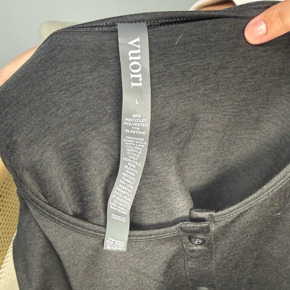 Vuori Halo Cardigan 2.0 Size large - Picture 4 of 6